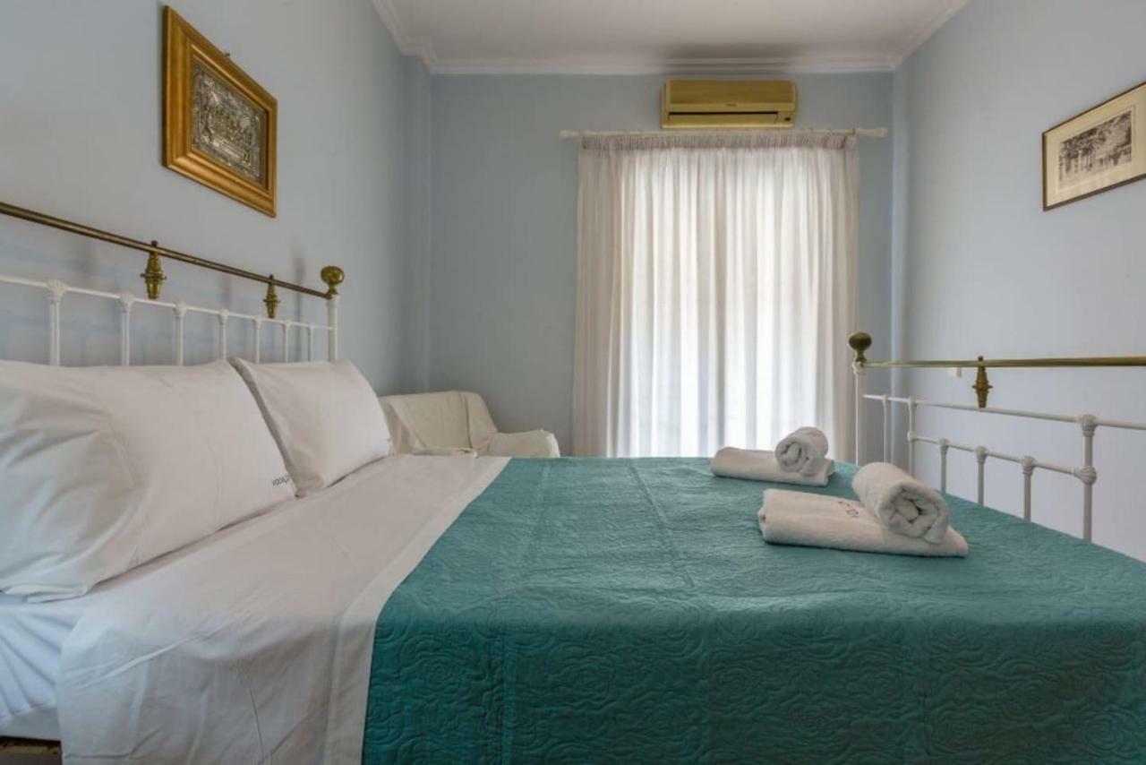 Sidewalk Apartment Corfu  외부 사진