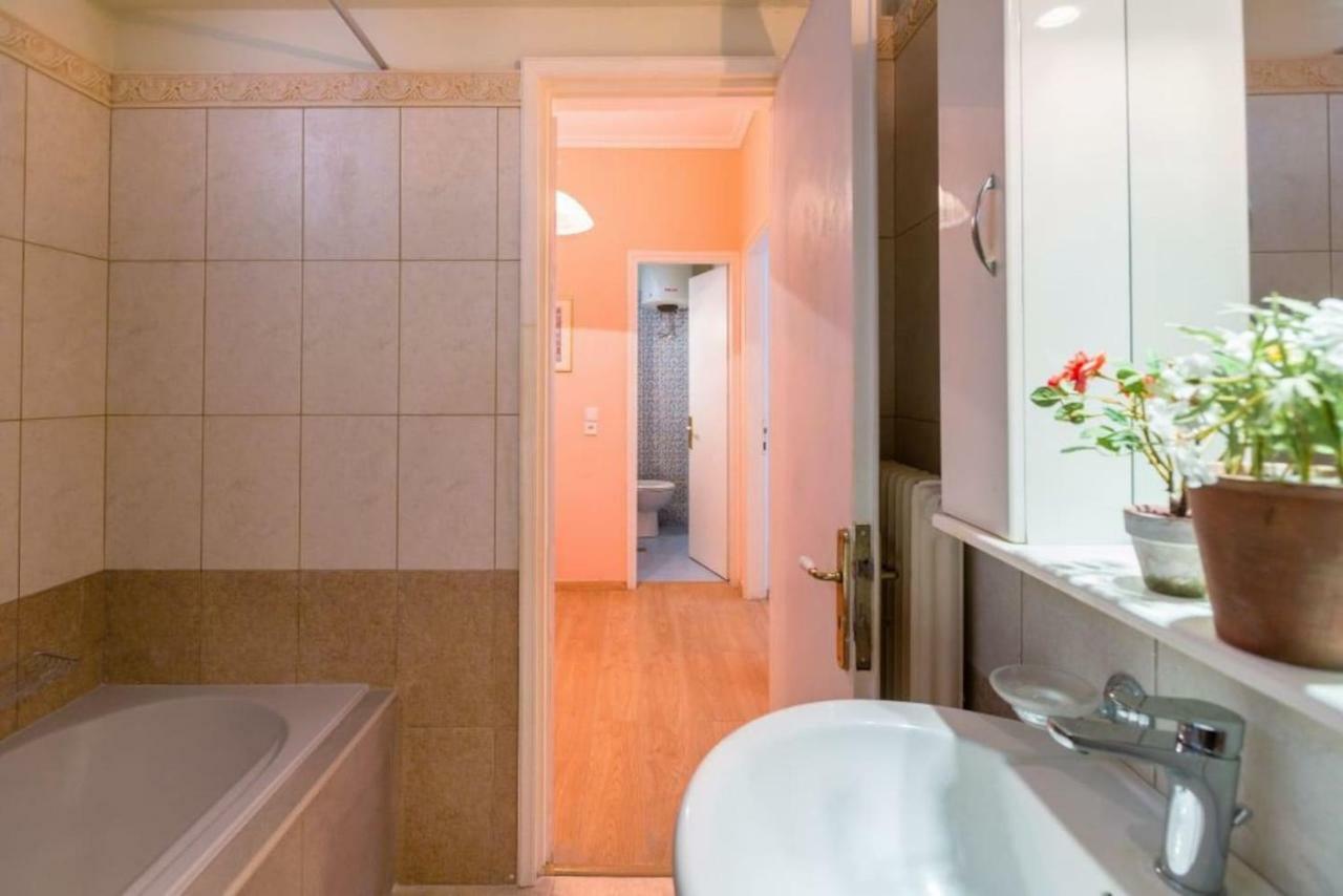 Sidewalk Apartment Corfu  외부 사진